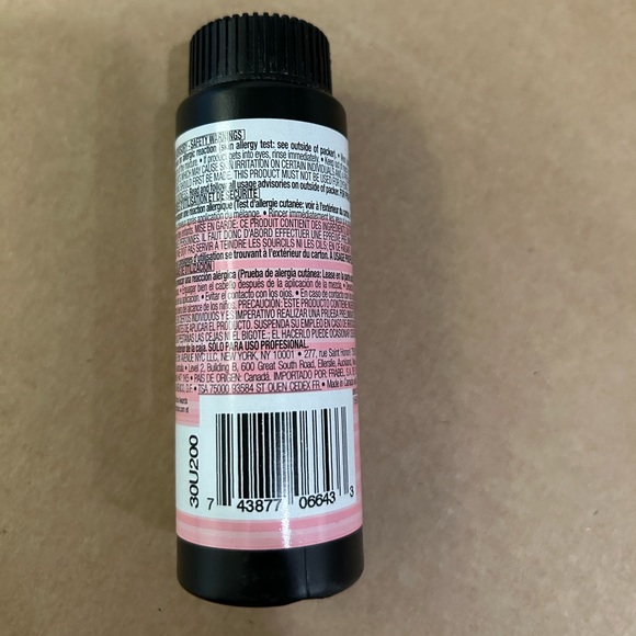 Redken shades eq gloss 5N, 05RB, 05C, and 06CB - Picture 3 of 9